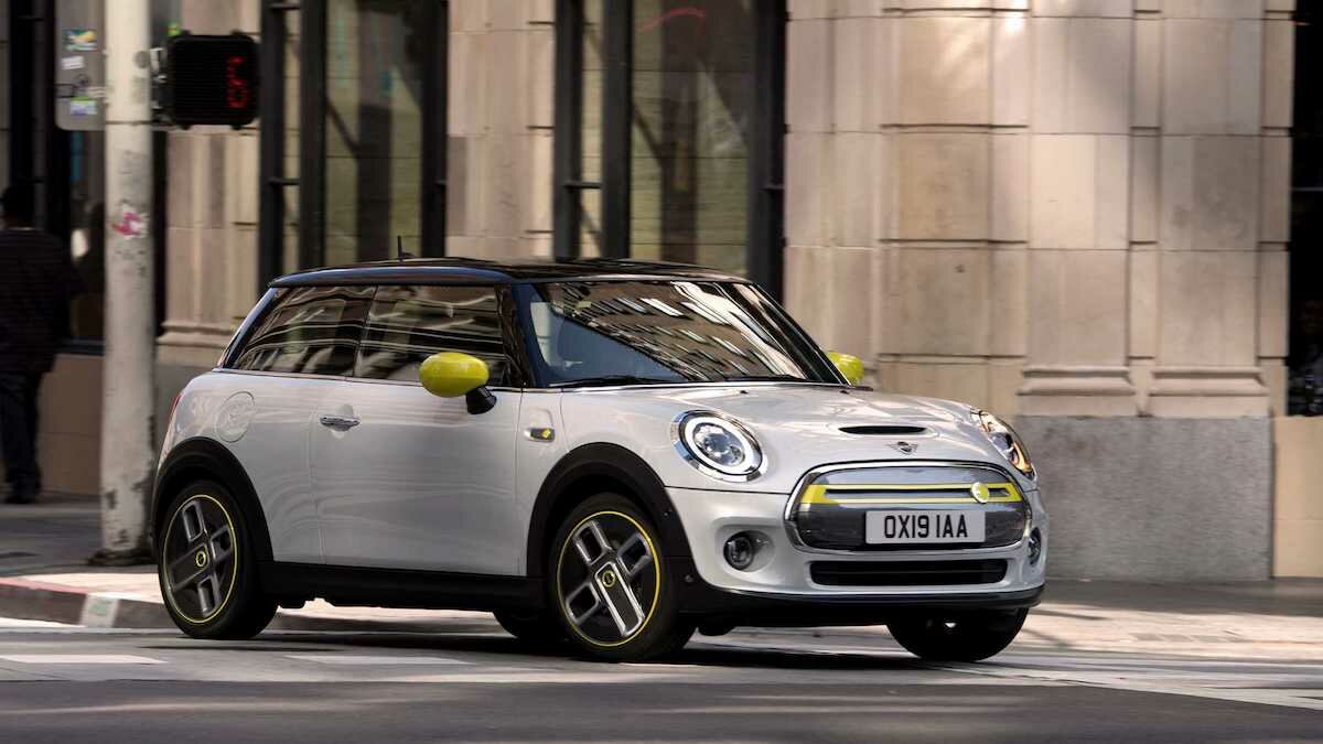 MINI стал полностью электрическим