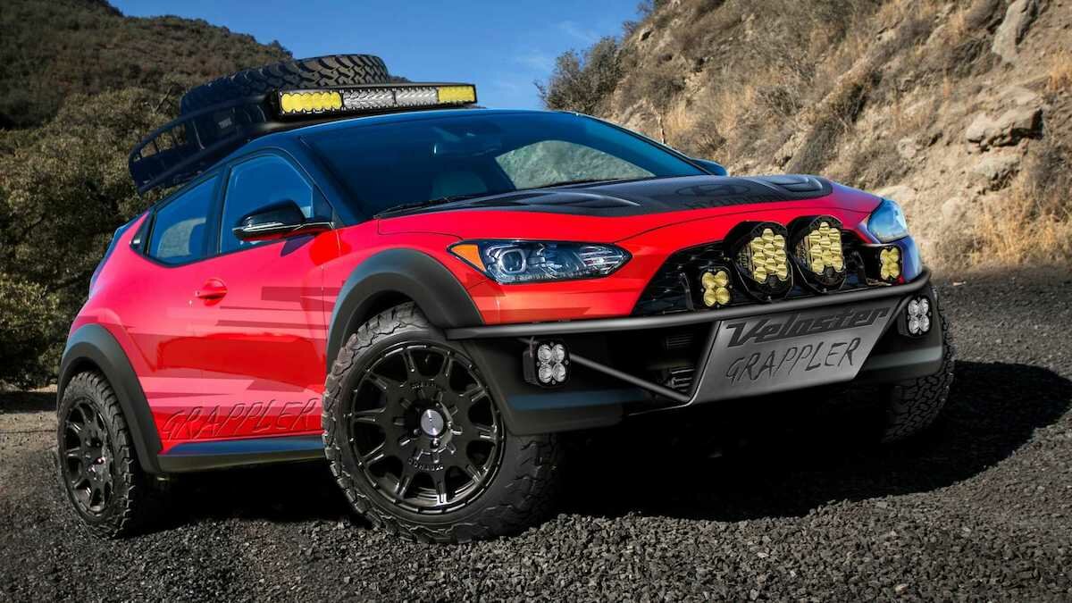 Hyundai Veloster подготовили к суровому бездорожью