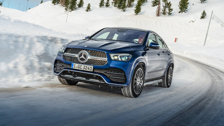 Привет покатым! Тест двух кросс-купе Mercedes-Benz GLE 