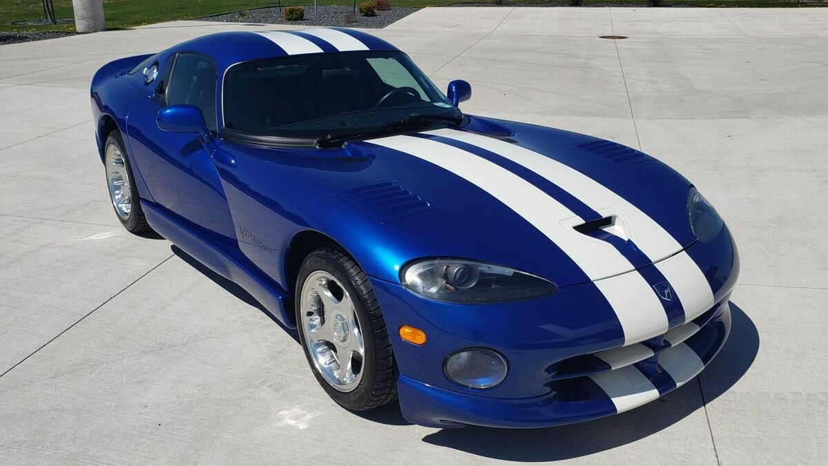 Dodge Viper GTS 1996 года с пробегом 60 километров выставлен на продажу