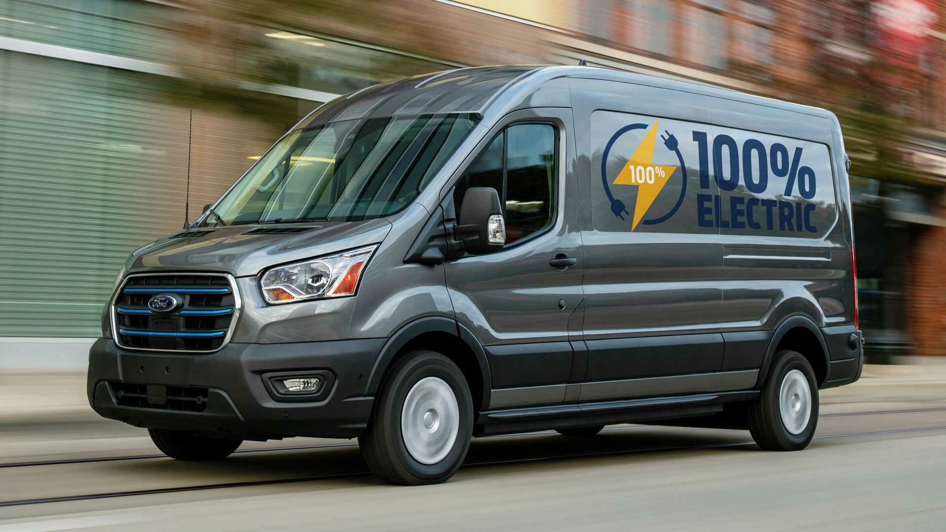 Представлен электрический Ford Transit с запасом хода до 350 километров