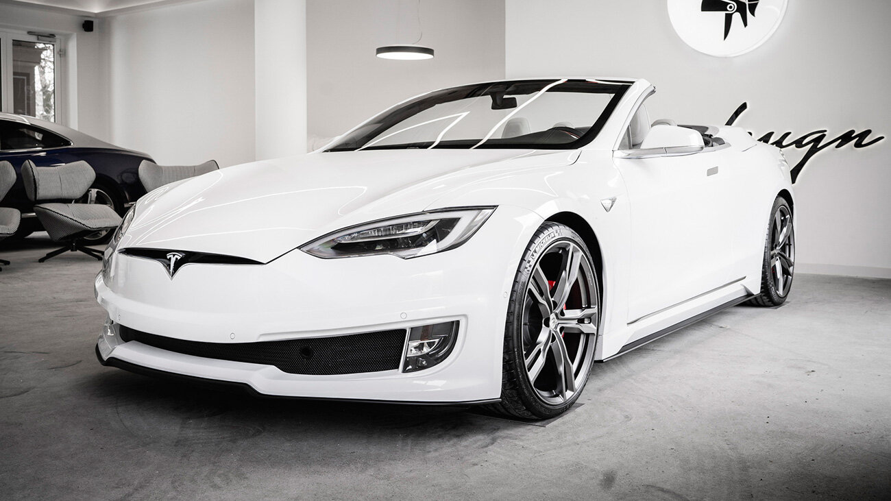Итальянцы переделали Tesla Model S в двухдверный кабриолет с крышей от Bentley