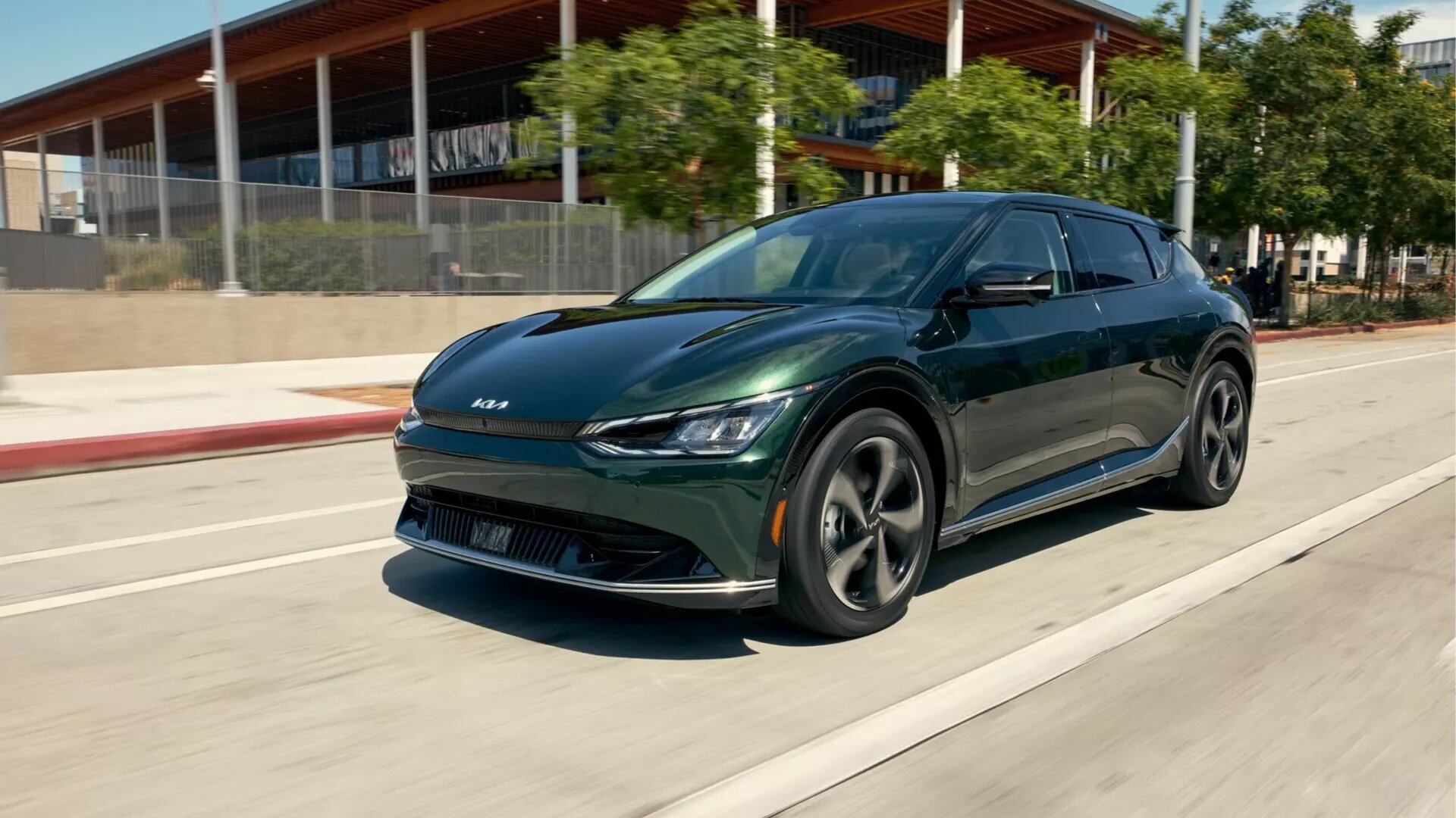 Электрокроссовер Kia EV6 получил спецверсию в честь конкурса «Автомобиль года»