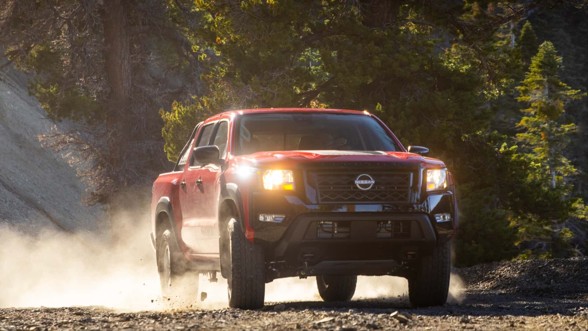 Nissan Frontier получил ретроверсию в стиле пикапа 1980-х