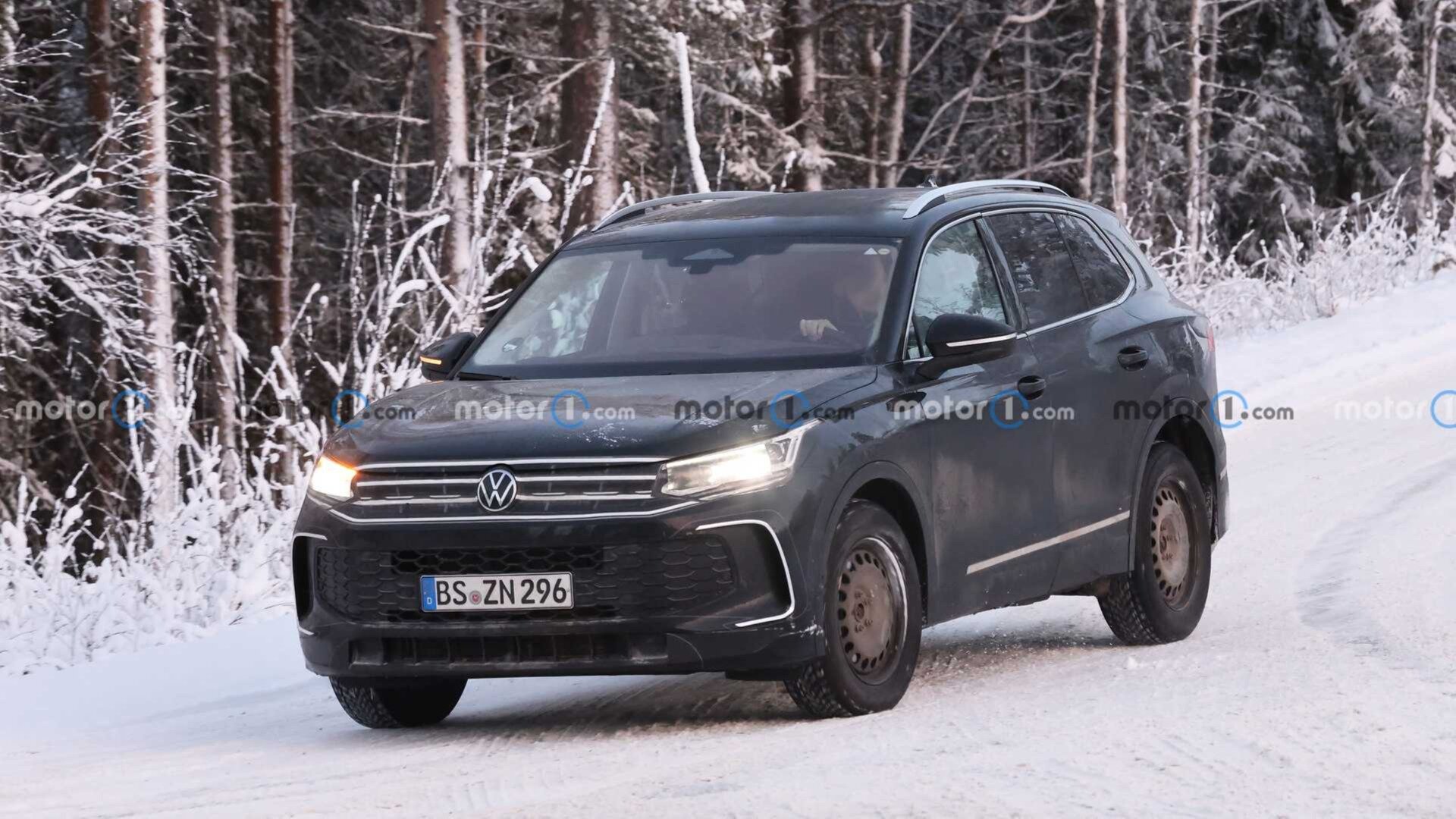 Volkswagen Tiguan станет электромобилем в 2026 году