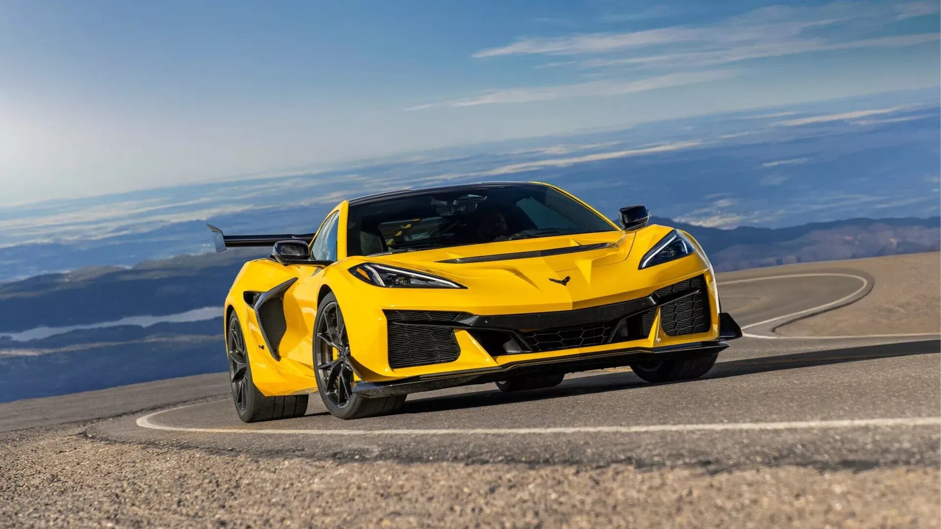 Chevrolet Corvette получил 1064-сильный мотор и стал мощнее Bugatti Veyron