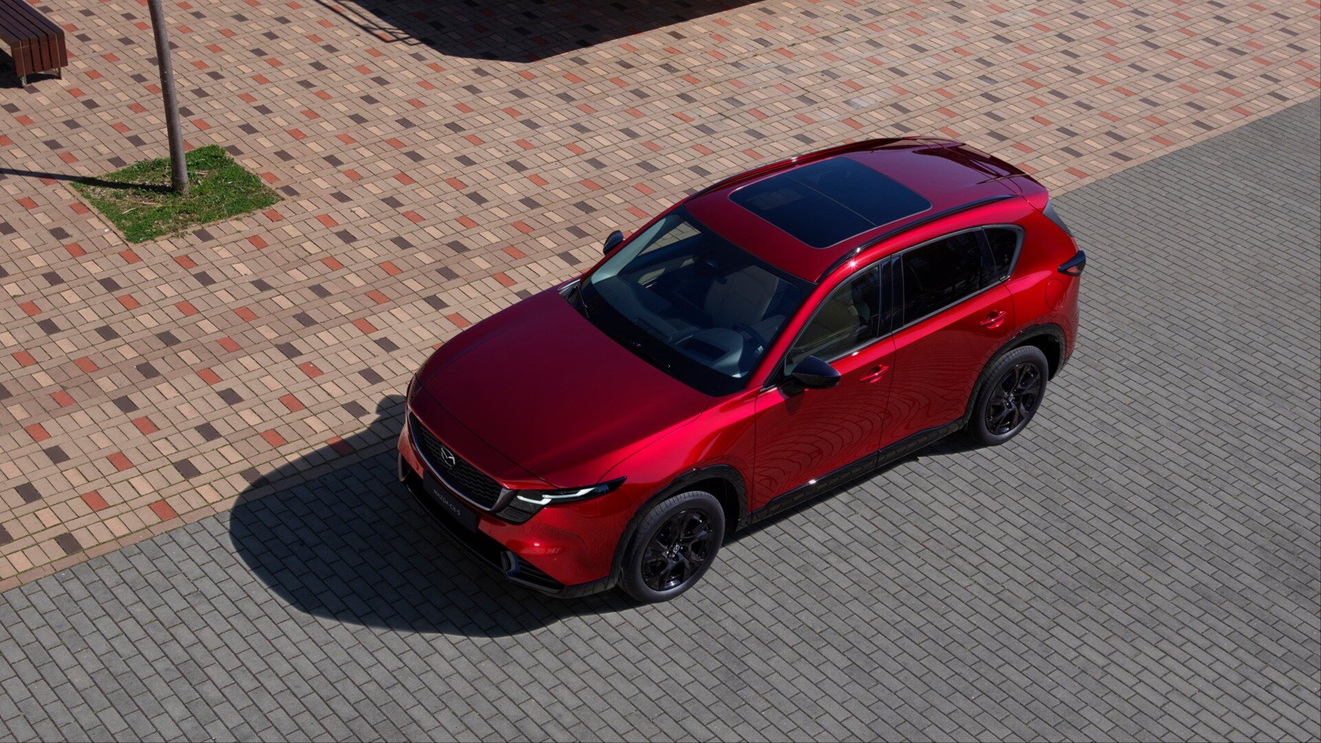 Mazda выпустит несколько гибридов и электромобилей до 2030 года