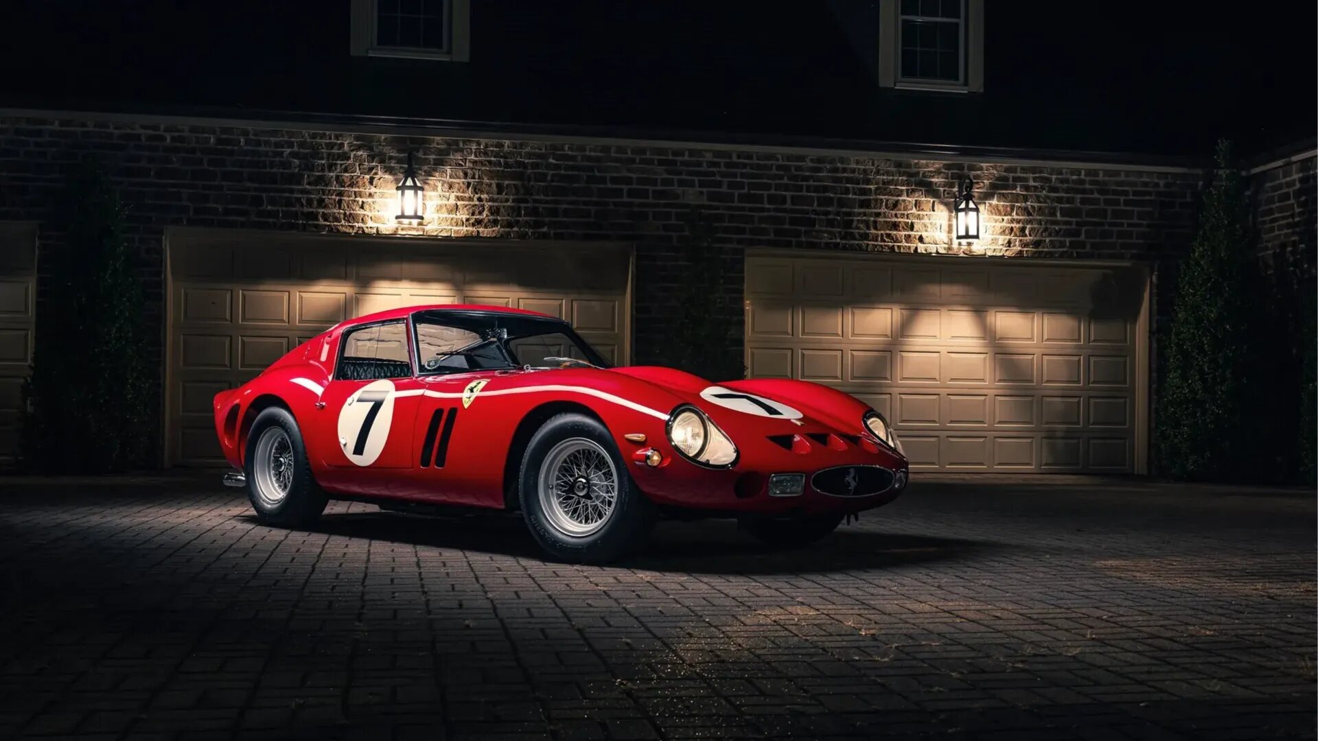 Уникальный Ferrari 250 GTO продали на аукционе за рекордные 51 705 000 долларов