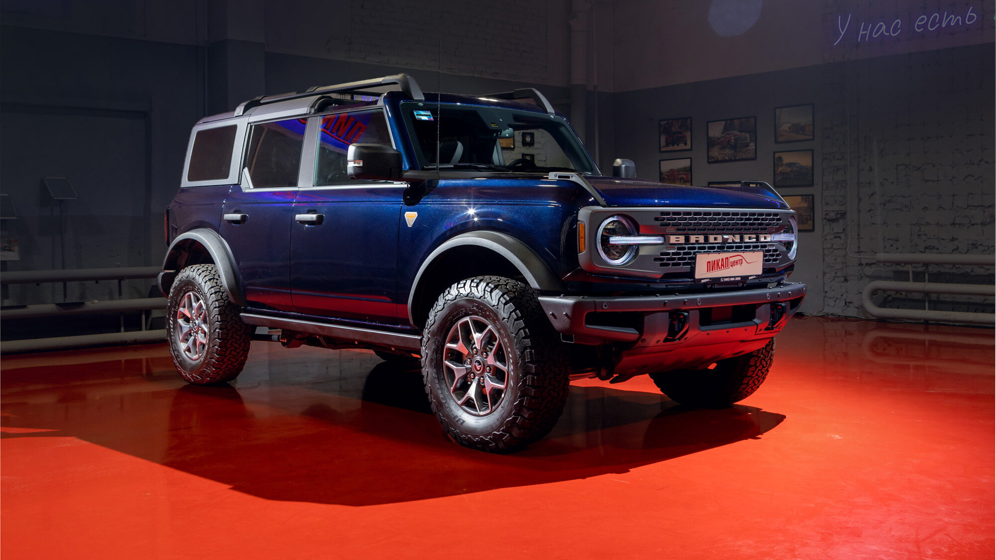 Ретрофутуризм. Первый обзор внедорожника Ford Bronco, который приехал в Россию