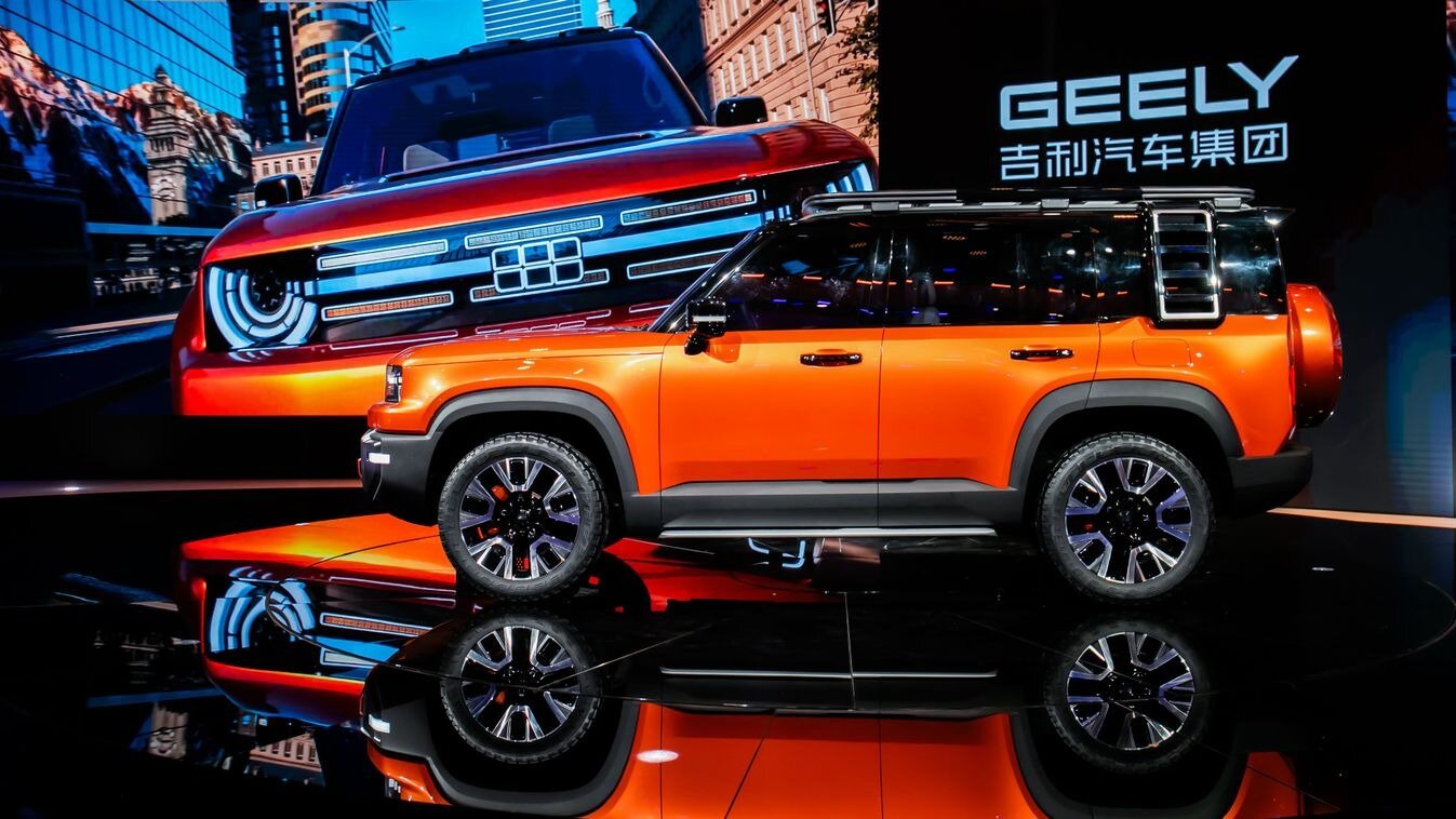 Компания Geely обогнала BYD по продажам легковых автомобилей в Китае