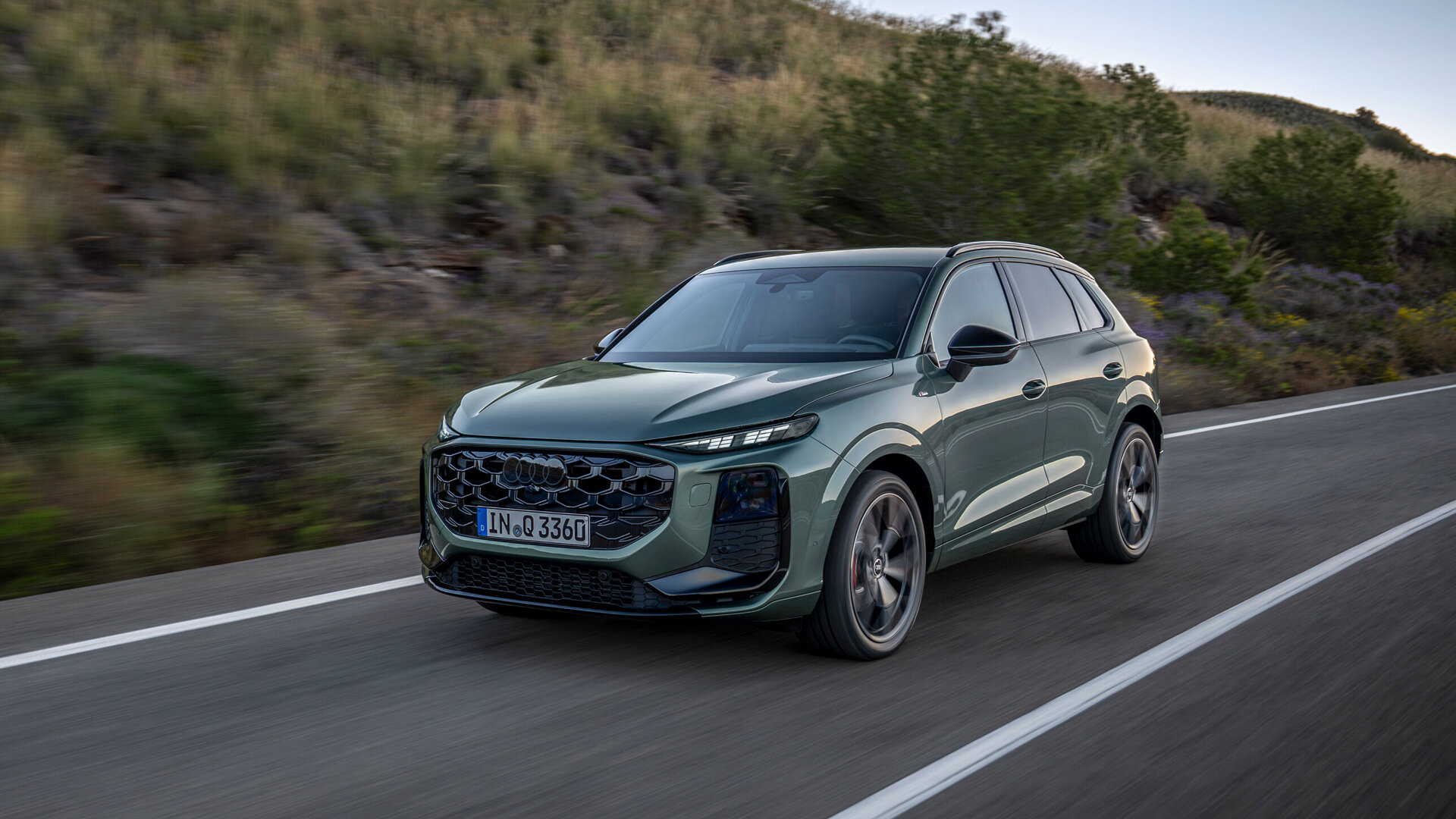 Представлен Audi Q3 третьего поколения: новая внешность, иной салон и дизель