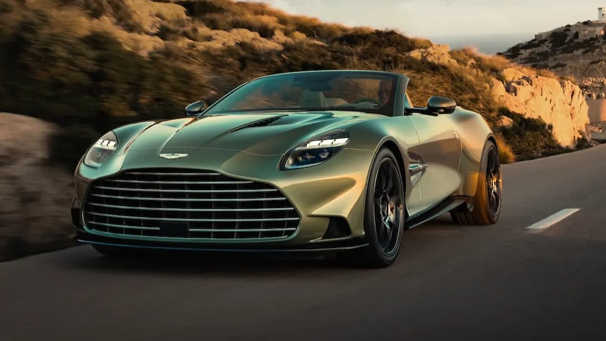 Представлен Aston Martin Vanquish Volante — мощнейший переднемоторный родстер в мире