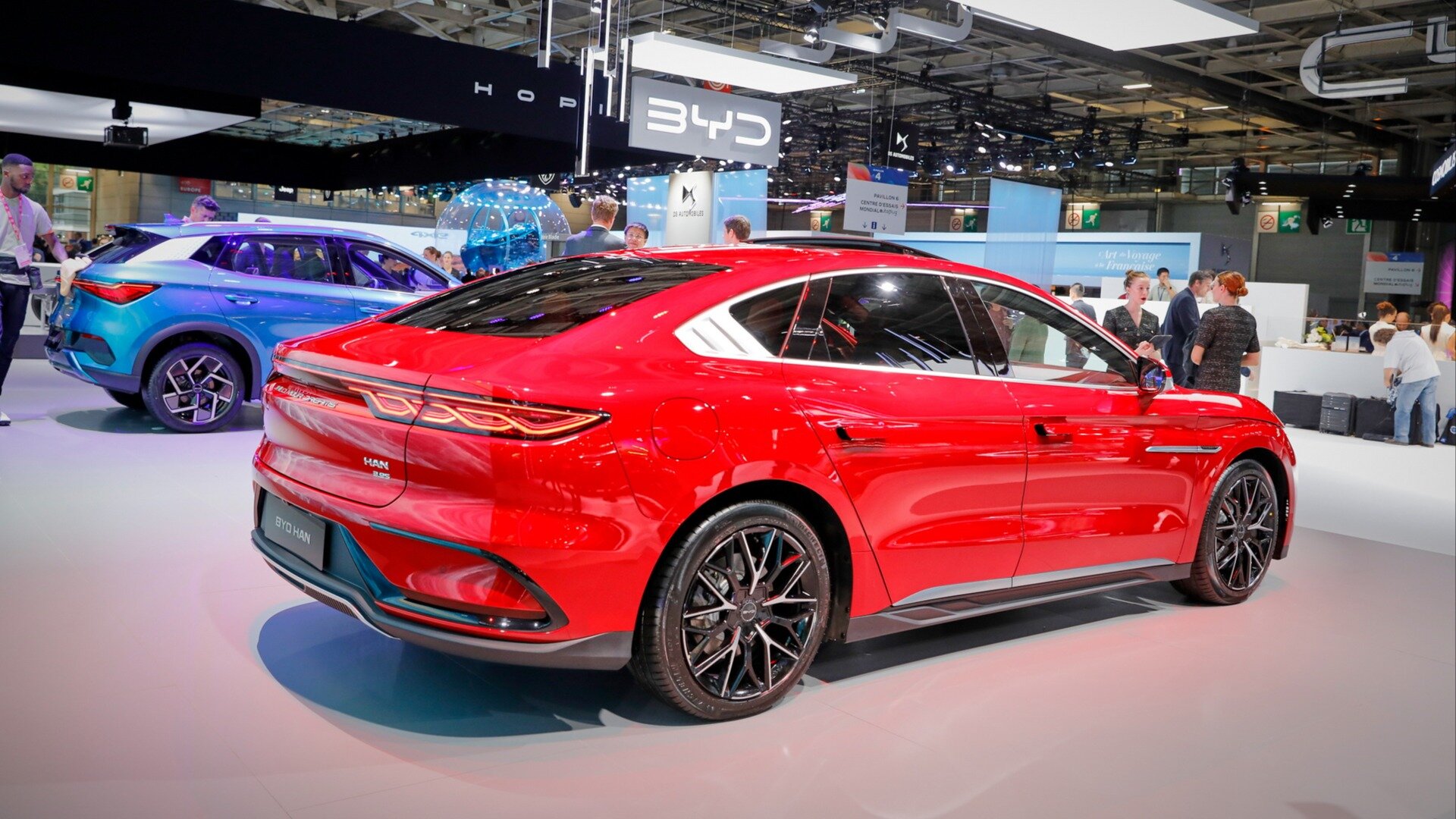 Китай впервые станет крупнейшим экспортёром автомобилей благодаря продажам в России