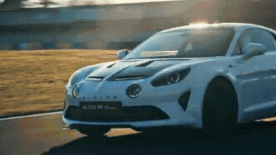 Посвящённая «Ле-Ману» особая версия Alpine A110 R проехала по треку суточного марафона