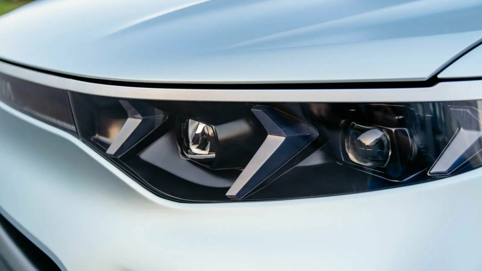 Российский электрокроссовер E-Neva станет серийным в 2026 году
