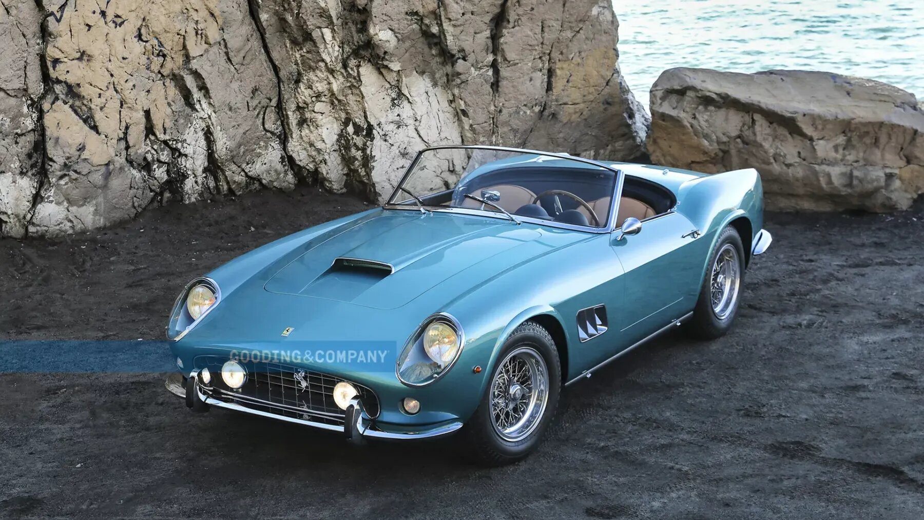 Редчайший спайдер Ferrari продали в тысячу раз дороже, чем купили