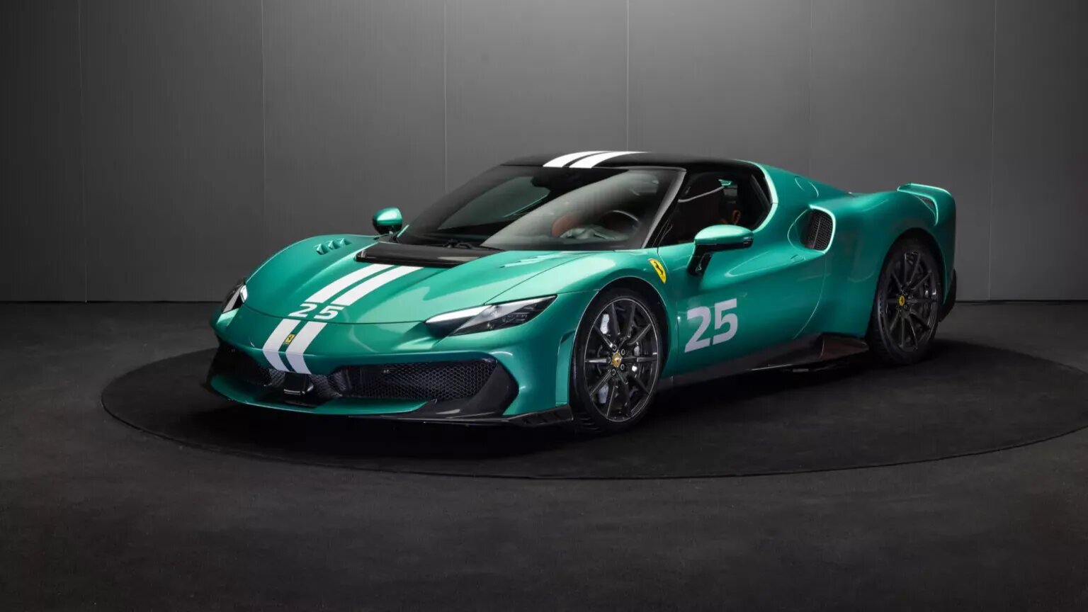 Самый маленький Ferrari получил экстремальную версию 296 GTB Speciale