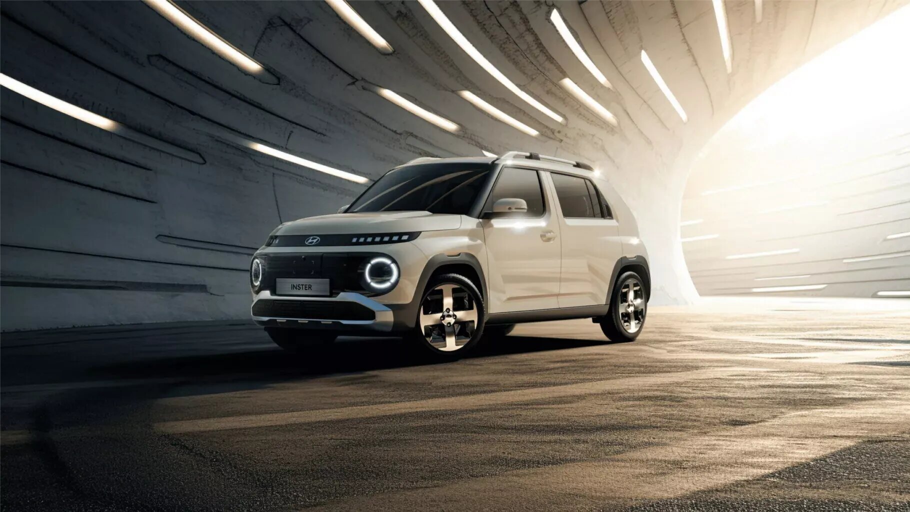 Компания Hyundai представила маленький электрокроссовер Inster для Кореи и Европы
