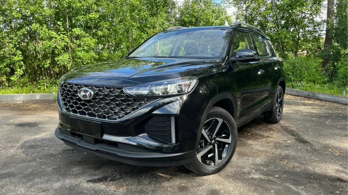 В России начались массовые продажи кроссоверов Hyundai ix35, ввезённых по параллельному импорту