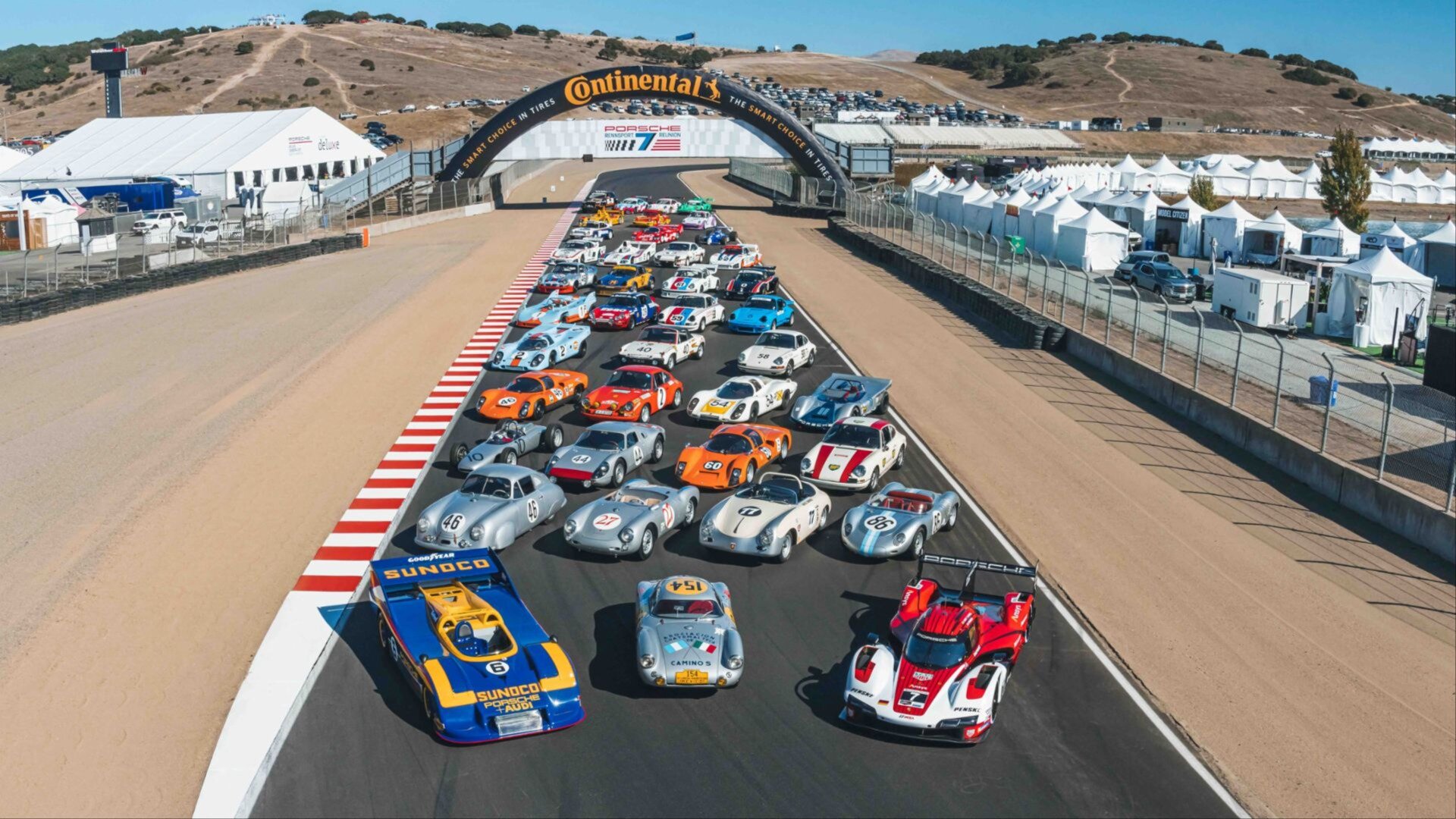 На знаменитую гоночную трассу Laguna Seca подали в суд за шум
