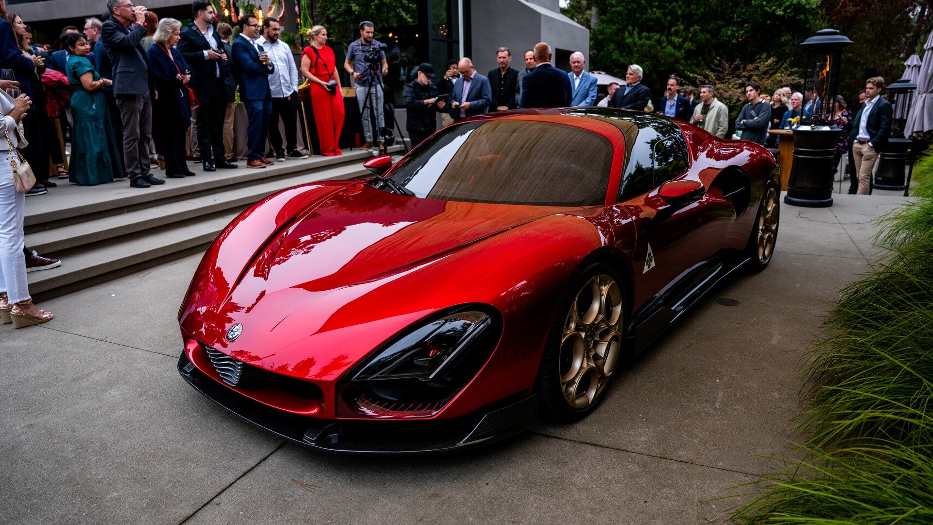 В Италии разыскивают очень редкий суперкар Alfa Romeo, проданный за 10 евро