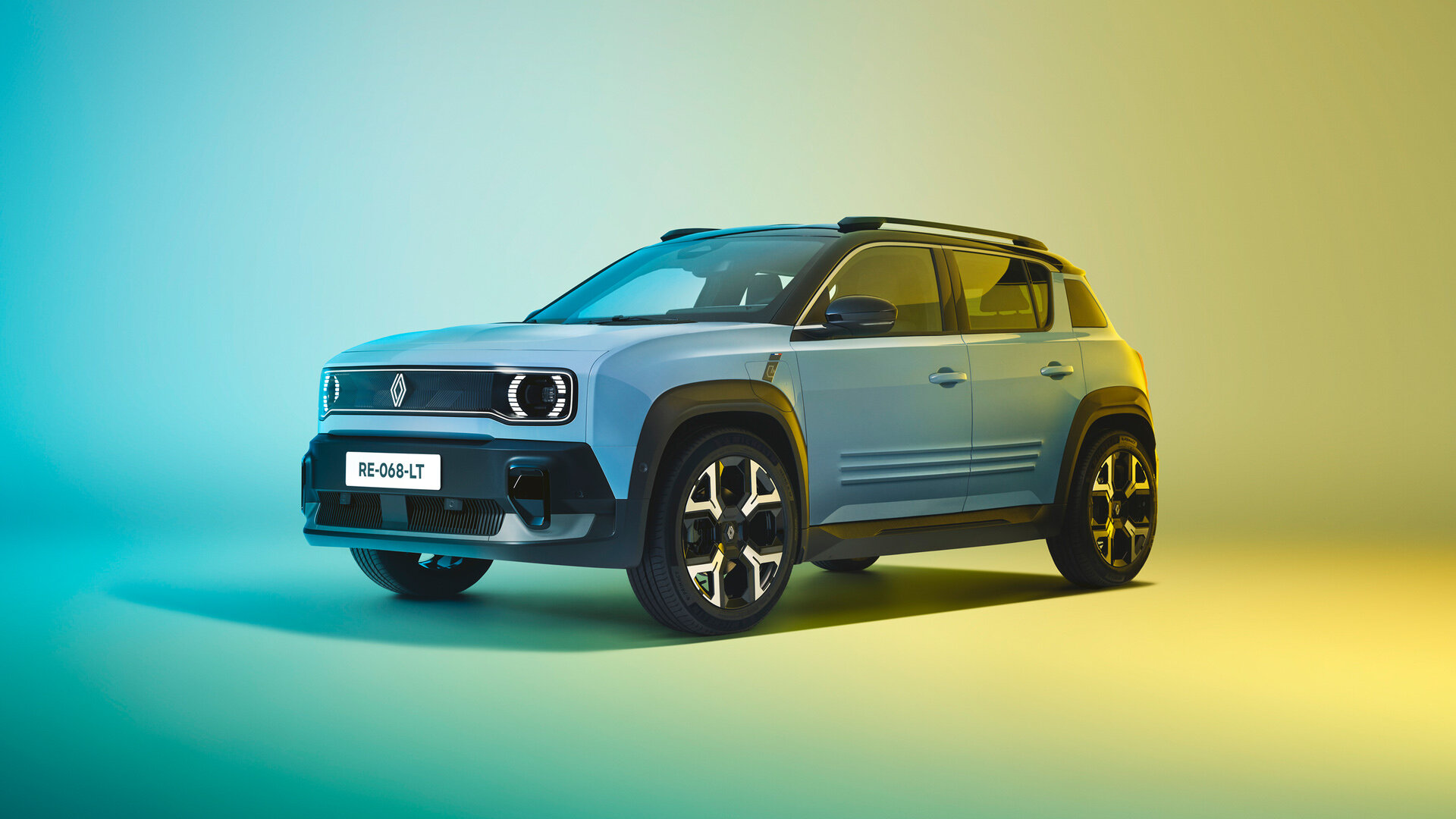 Компания Renault показала маленький электрокроссовер 4 E-Tech с запасом хода до 400 километров