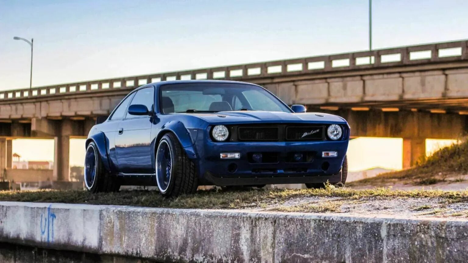 30-летний Nissan 240SX превратили в маслкар и выставили на аукцион