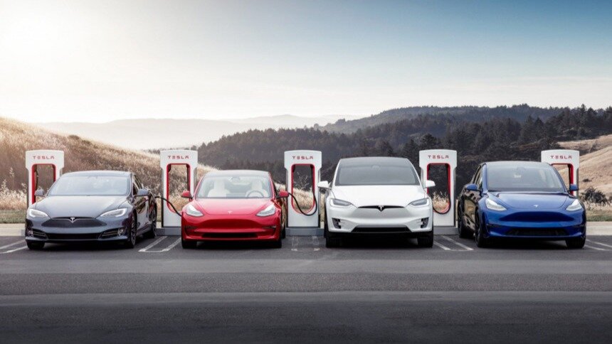 Электрокары Tesla подорожали на треть: Илон Маск объяснил почему