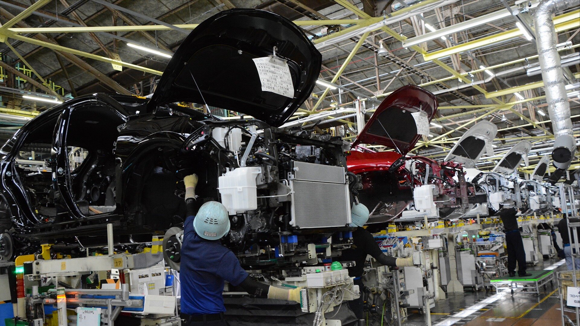 Toyota объявила о рекордном росте производства и продаж