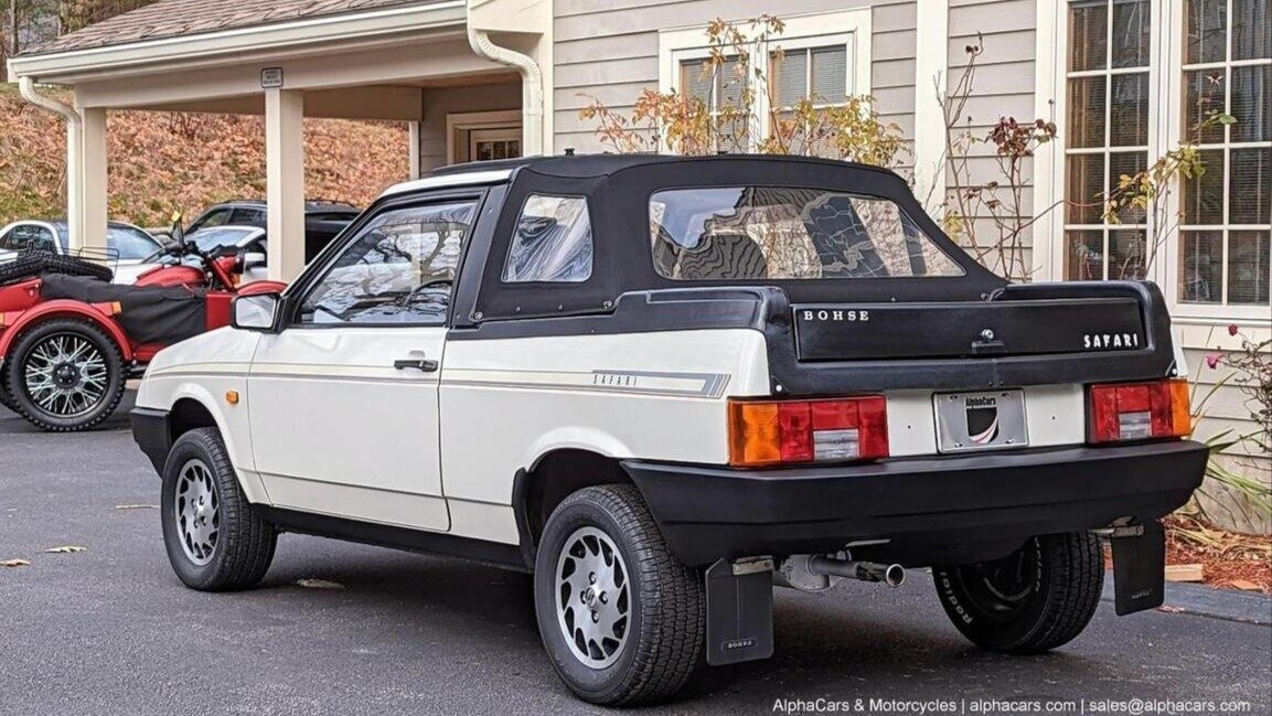 В США продают редчайший кабриопикап на базе Lada 2108, сделанный в Германии