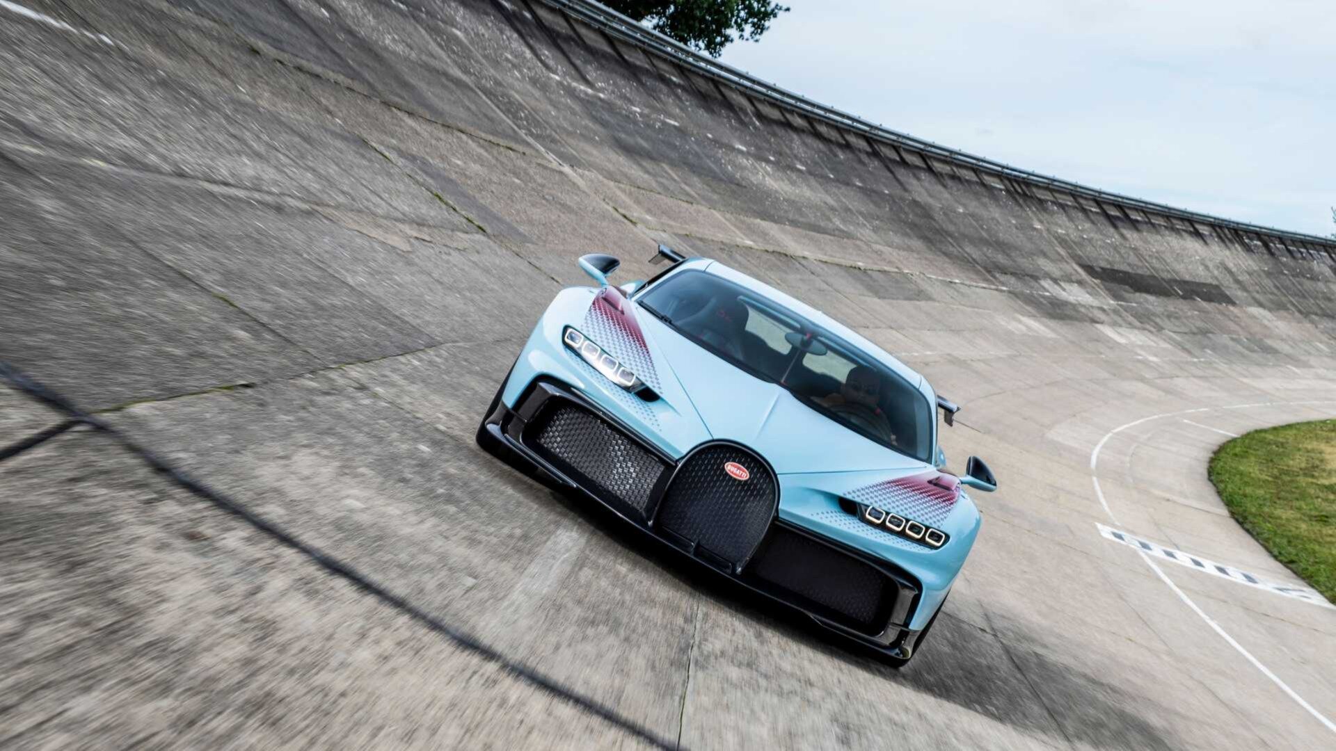 Глава Bugatti рассказал о преемнике гиперкара Chiron