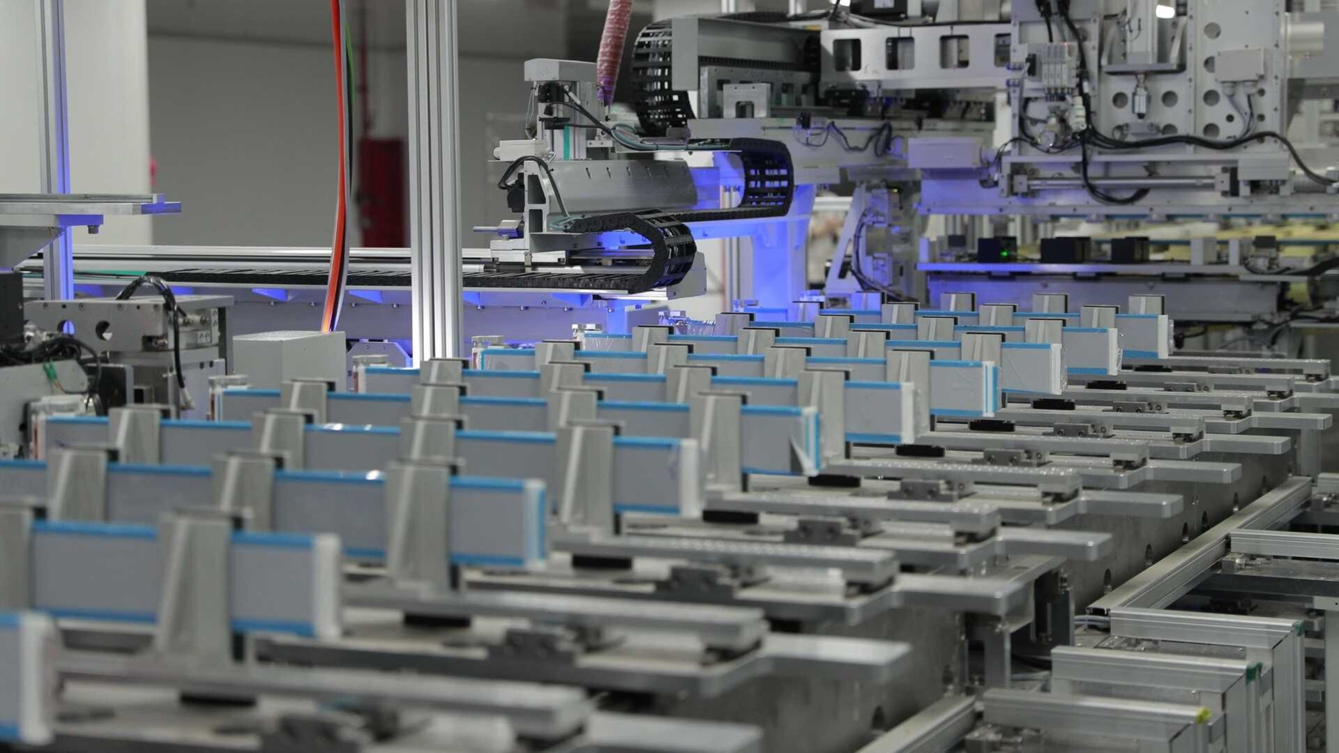 BYD хочет стать поставщиком батарей для Tesla