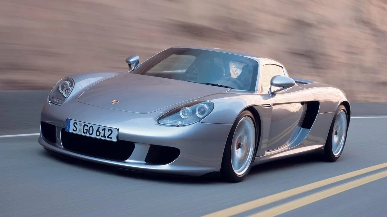 Porsche бесплатно поставит новые шины на все суперкары Carrera GT