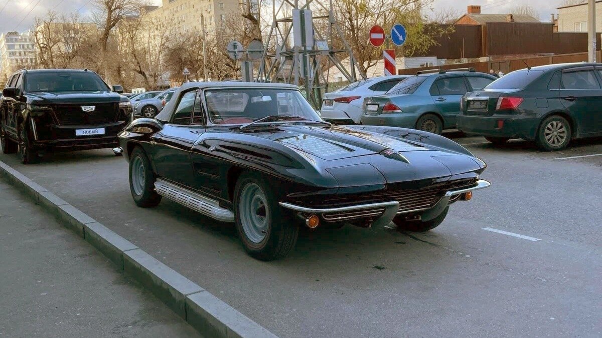 Corvette 1963 года почти без пробега хотят продать за 70 000 000 рублей
