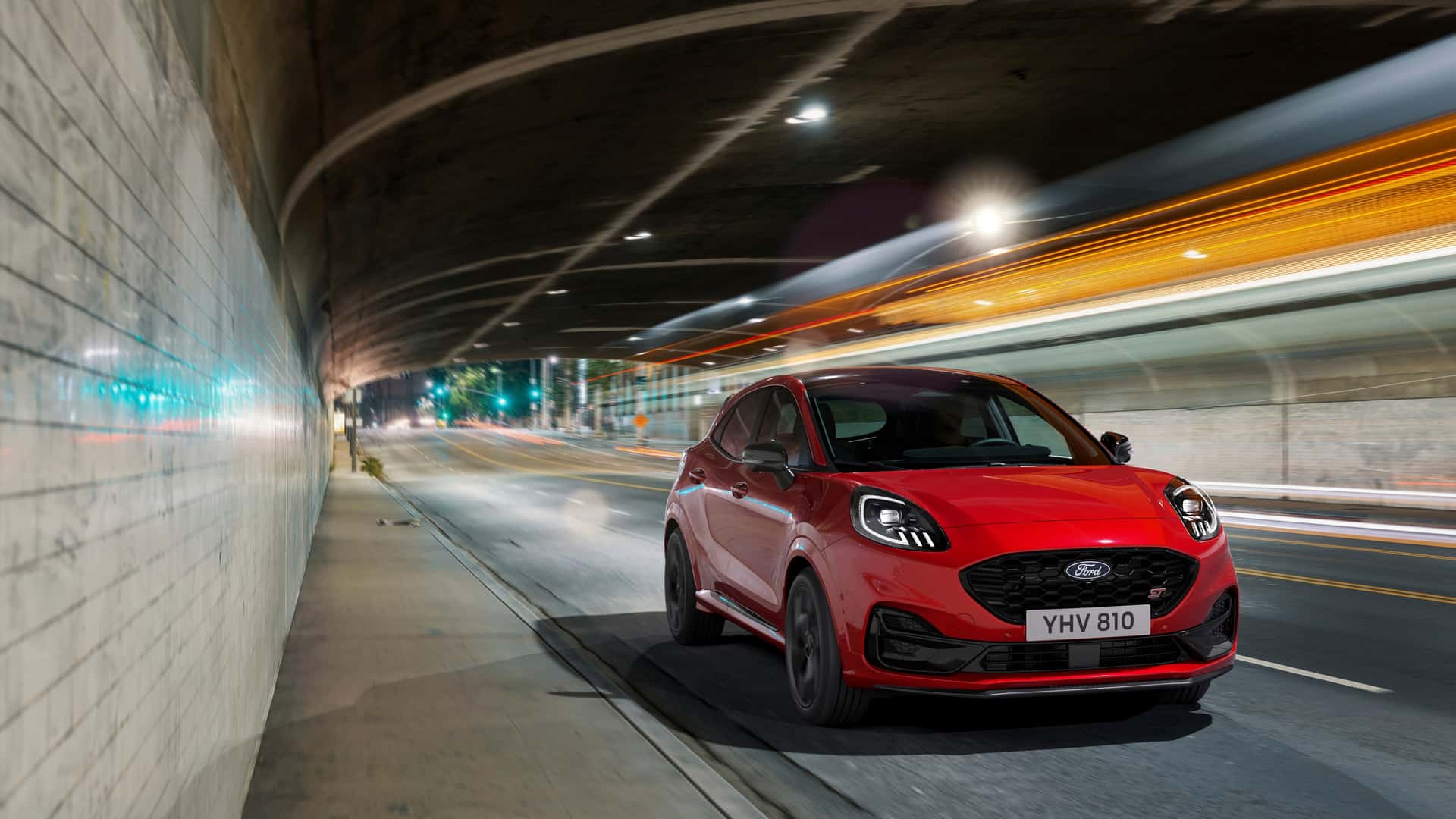 Обновлённый Ford Puma лишился самого мощного мотора и получил большие экраны