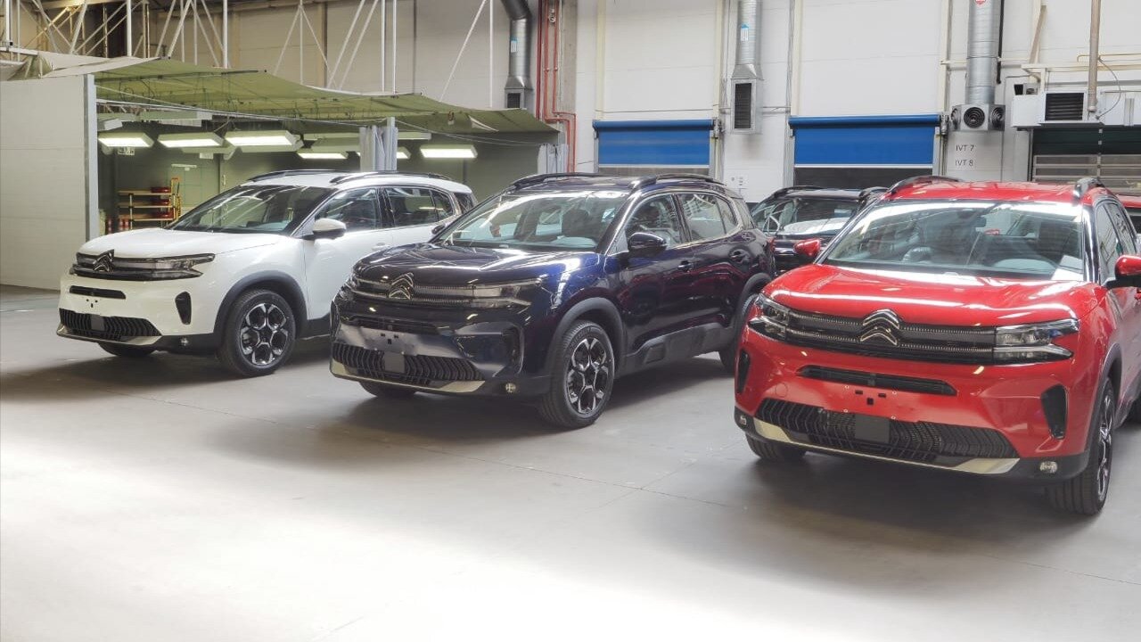 В России на 400 тысяч рублей подешевел Citroen C5 Aircross из Калуги