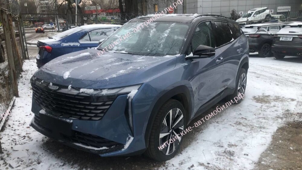 Новый Geely Starray заметили у российского дилера