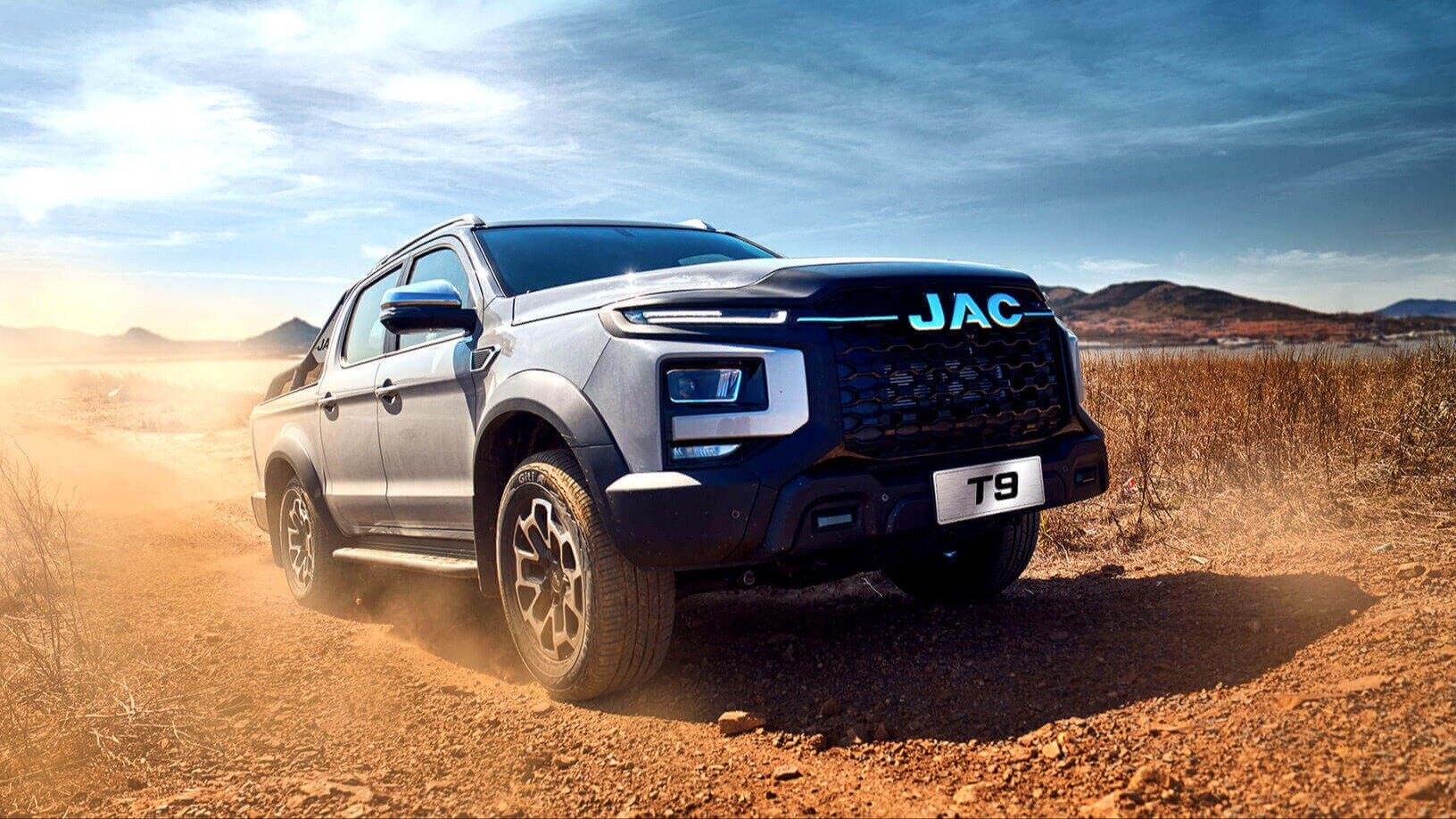 Для России сертифицирован большой пикап JAC T9
