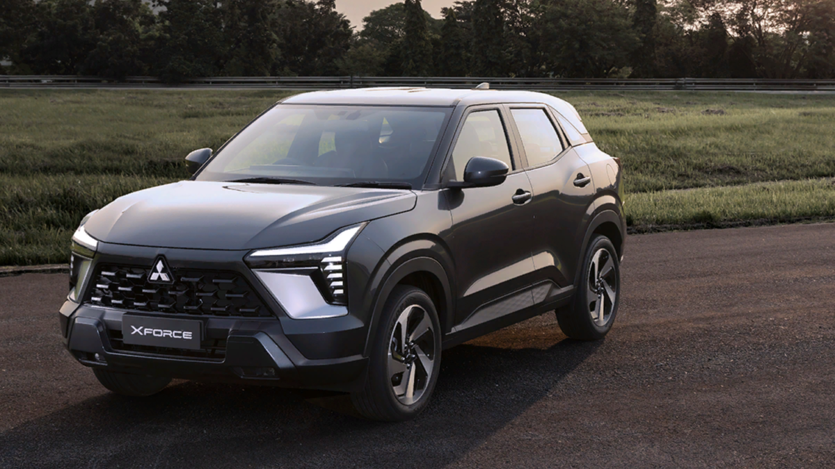 Mitsubishi представила небольшой, но очень высокий кроссовер Xforce