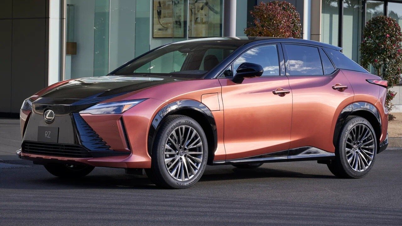 Lexus RZ оказался самым популярным электромобилем по интернет-запросам в 47 странах 