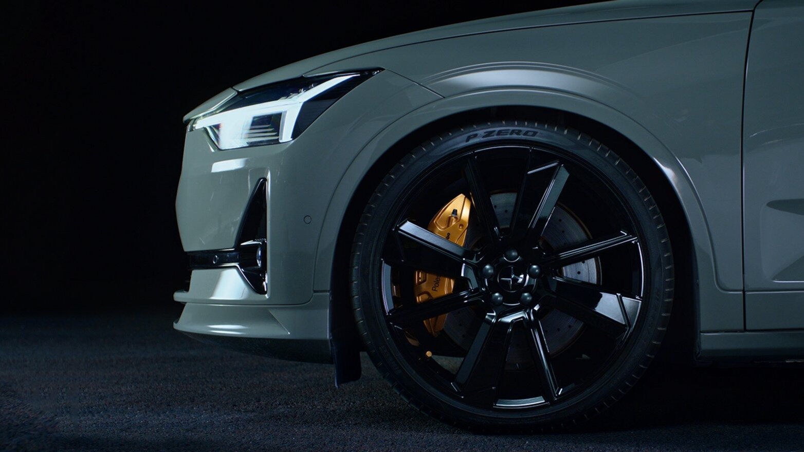 «Заряженный» электролифтбек Polestar 2 дебютирует 21 марта