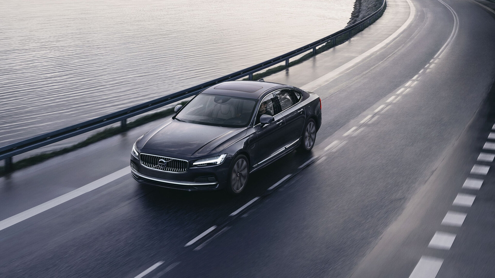 Volvo снимает седан S90 с продаж в США из-за пошлин Трампа