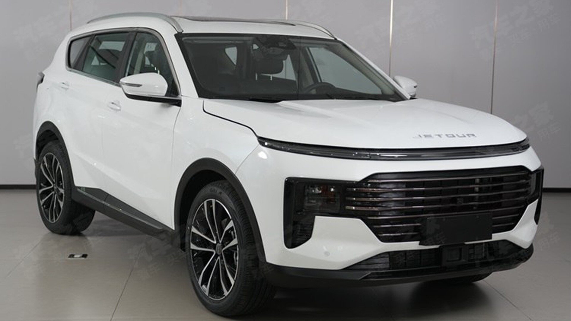 Продающийся в России Jetour X70 Plus серьёзно обновится в Китае