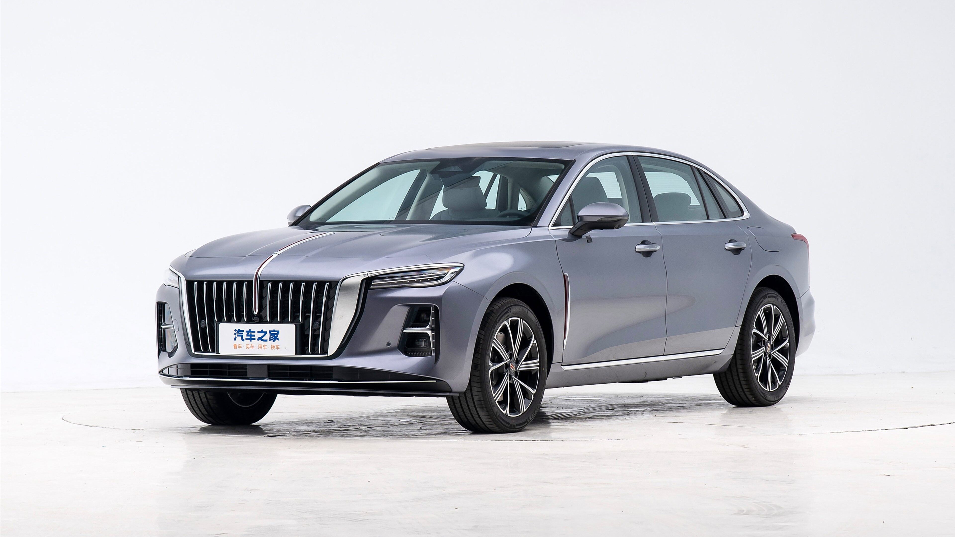 Седан Hongqi H5 стал гибридом с запасом хода 1600 километров