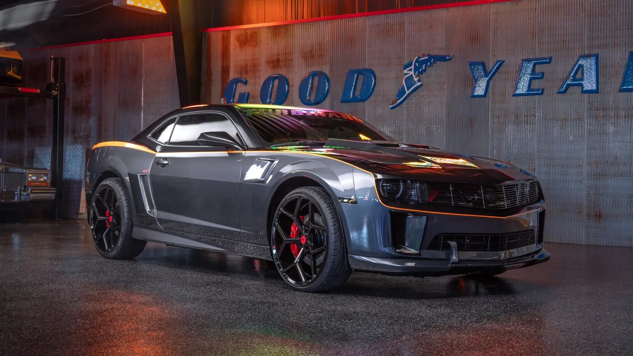 Chevrolet Camaro с двигателем Boeing от вертолёта появился в продаже