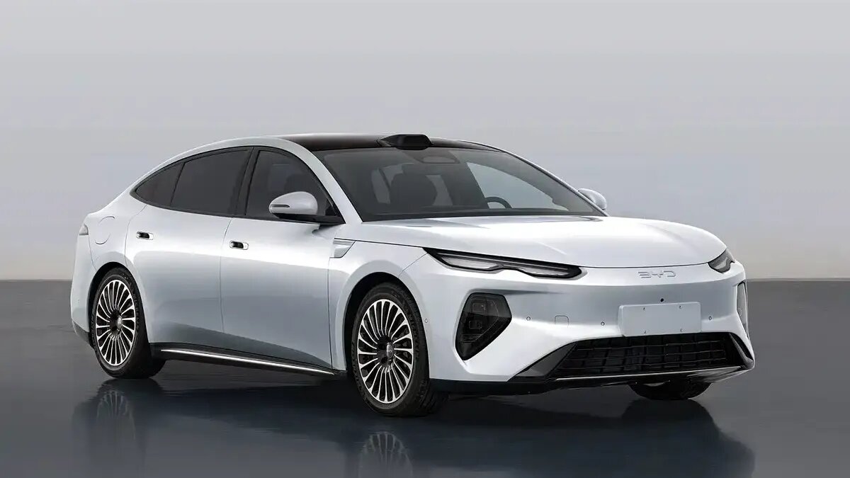 Конкурент Tesla Model S от BYD сможет заряжаться от станций мощностью до мегаватта