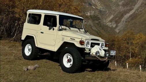 45-летний Toyota Land Cruiser J40 в коллекционном состоянии продают на Авто.ру