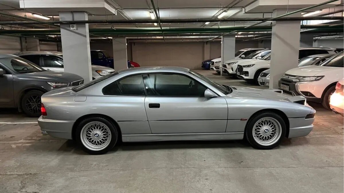 28-летний BMW 8 серии со скромным пробегом продают на Авто.ру