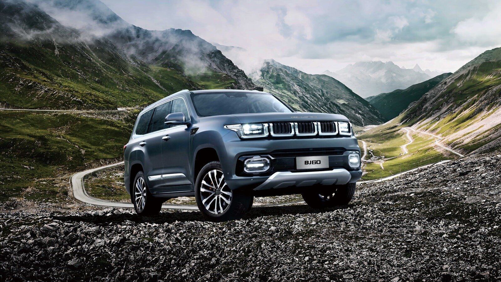 BAIC перестанет продавать переднеприводные кроссоверы в России, увеличит гарантию и обновит логотип