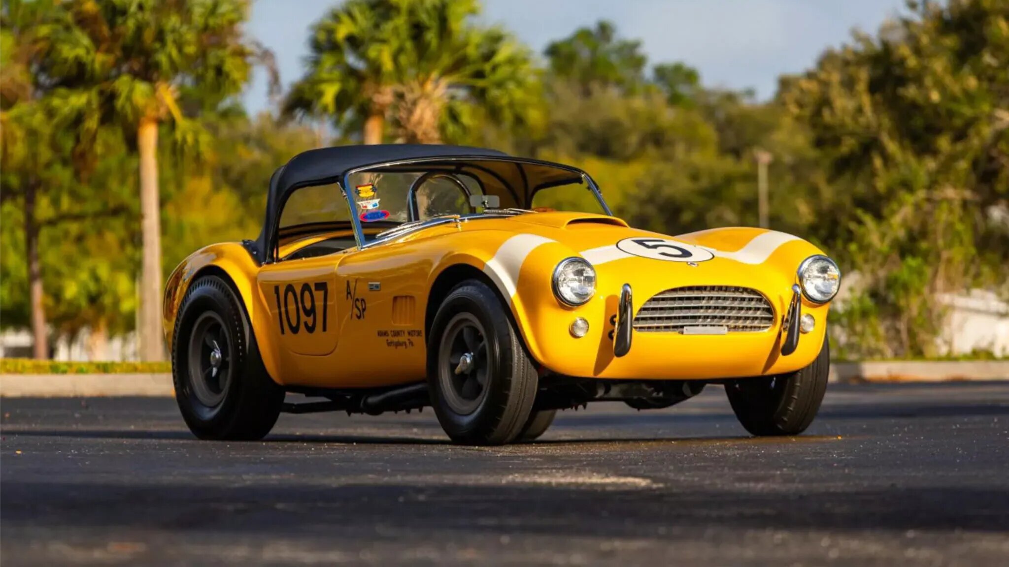Редкий Shelby Cobra хотят продать на аукционе в 150 раз дороже его первоначальной стоимости